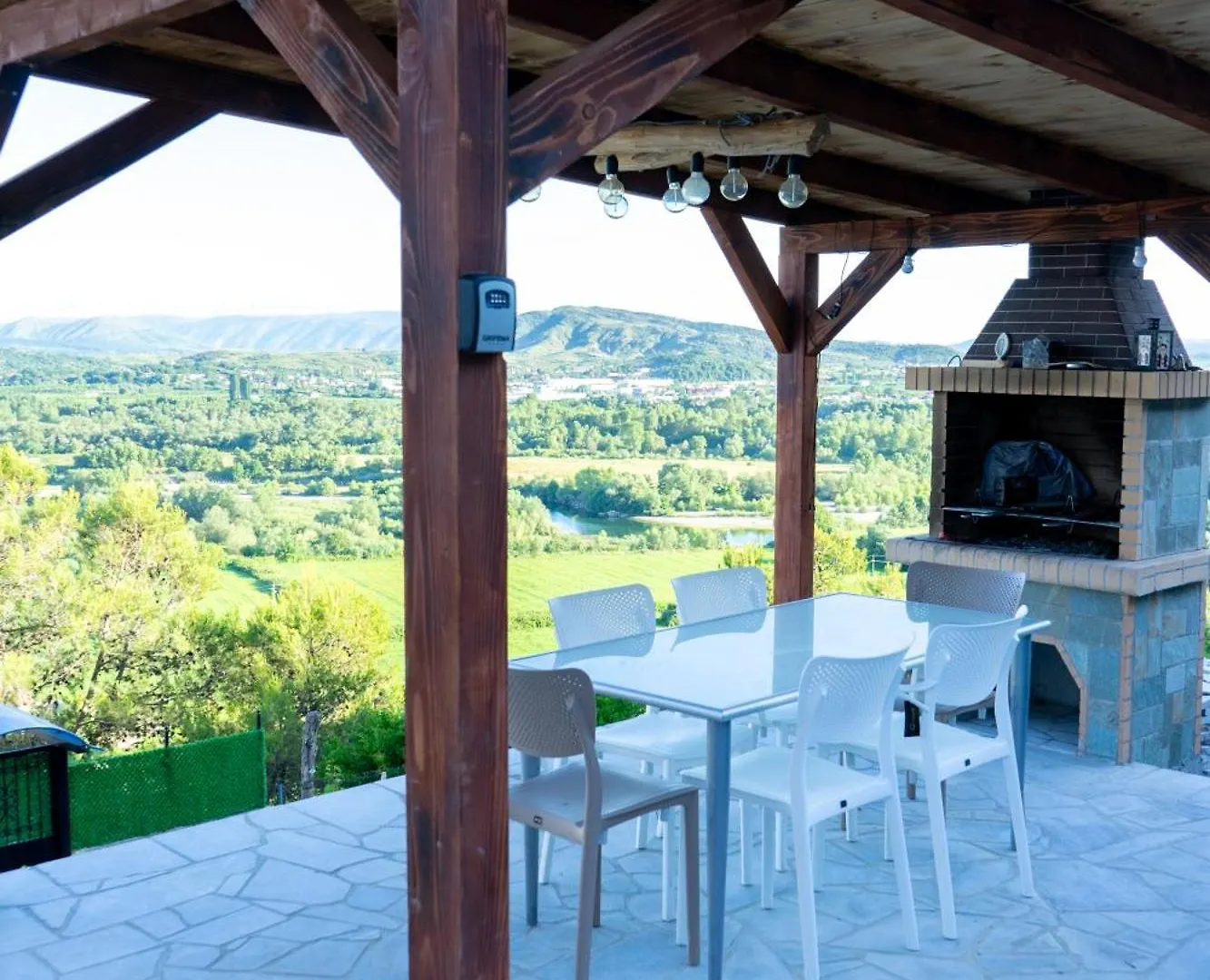 Sunhill Villa Shkoder